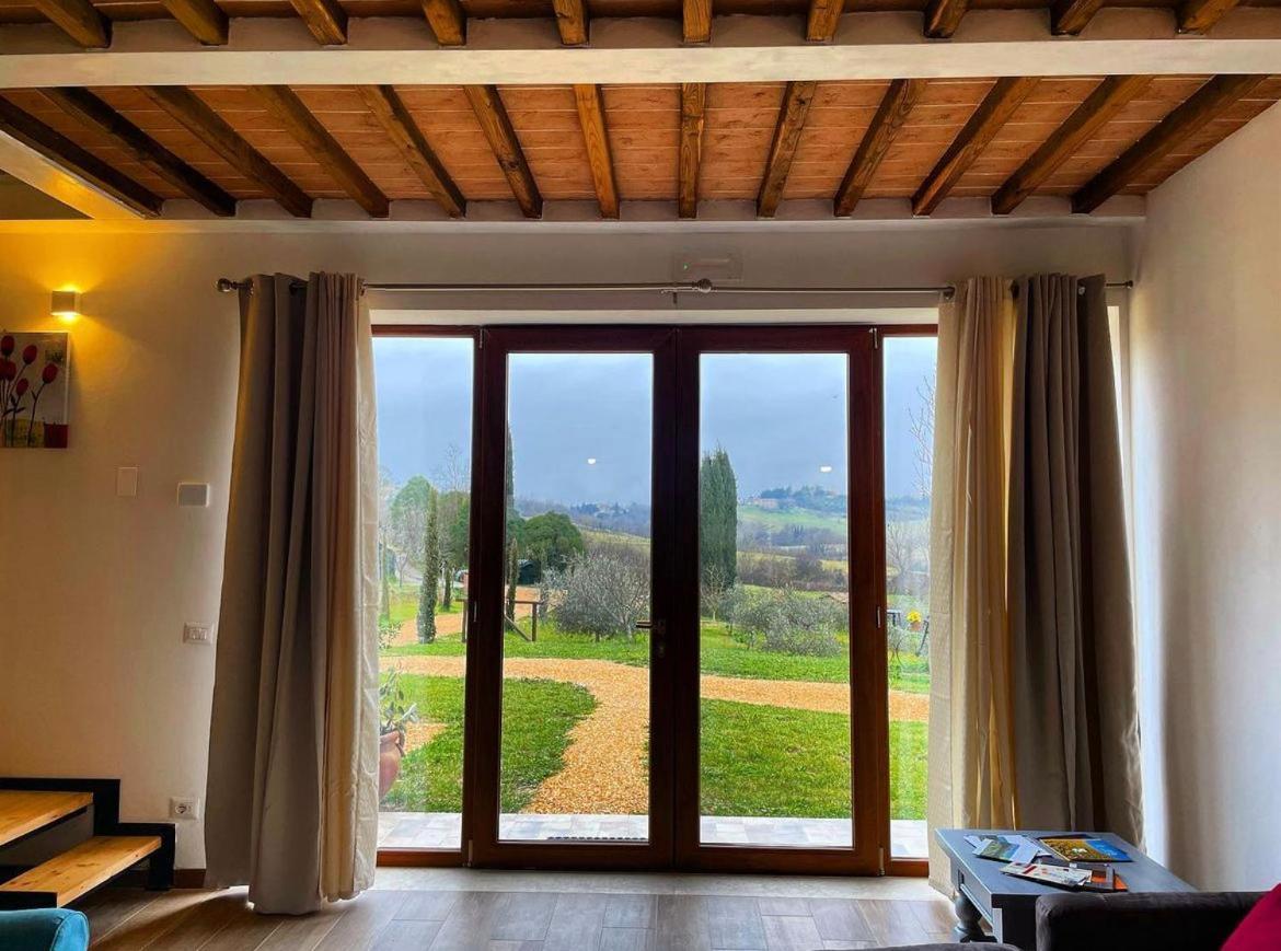 Agriturismo La Corte Del Sole Siena Buitenkant foto