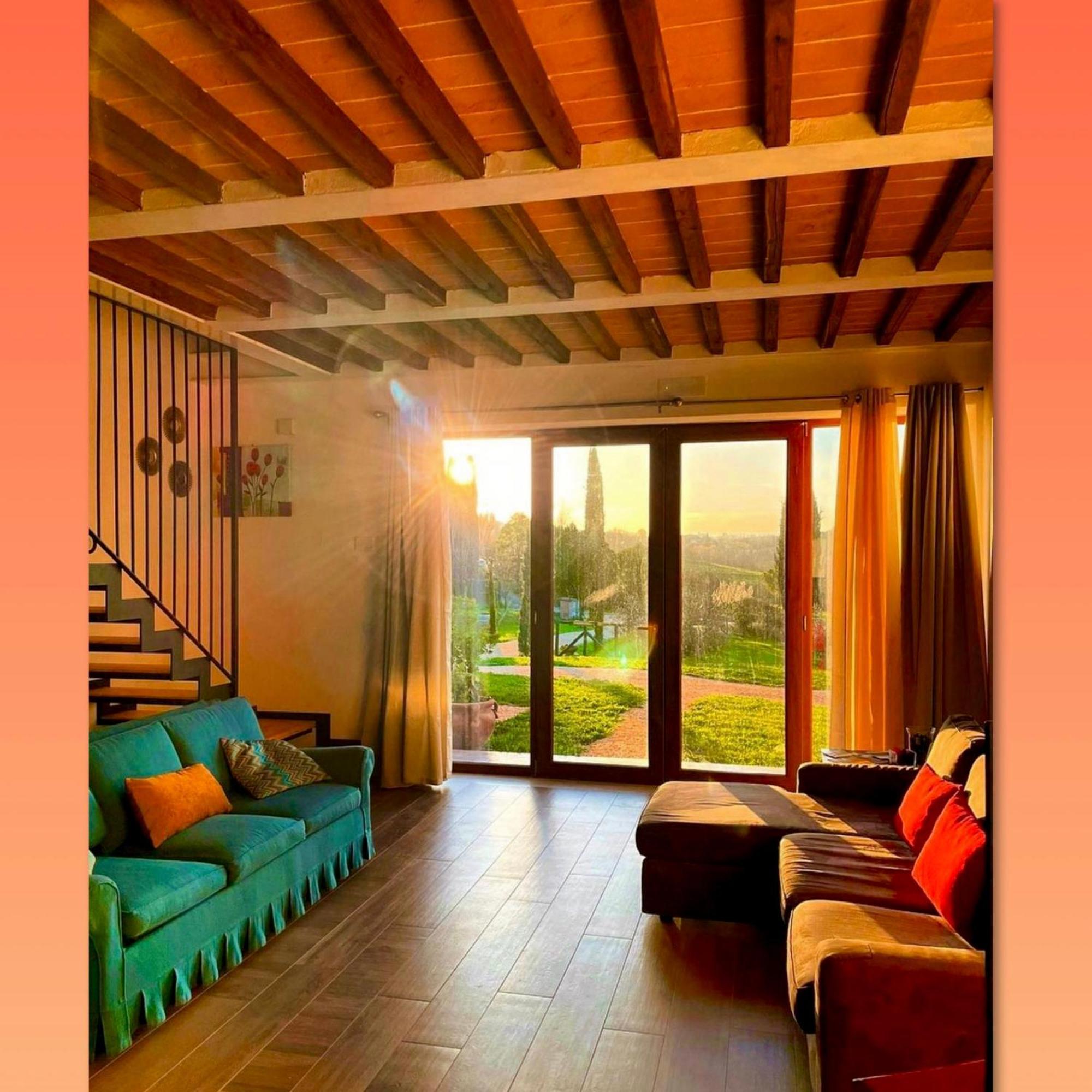 Agriturismo La Corte Del Sole Siena Buitenkant foto